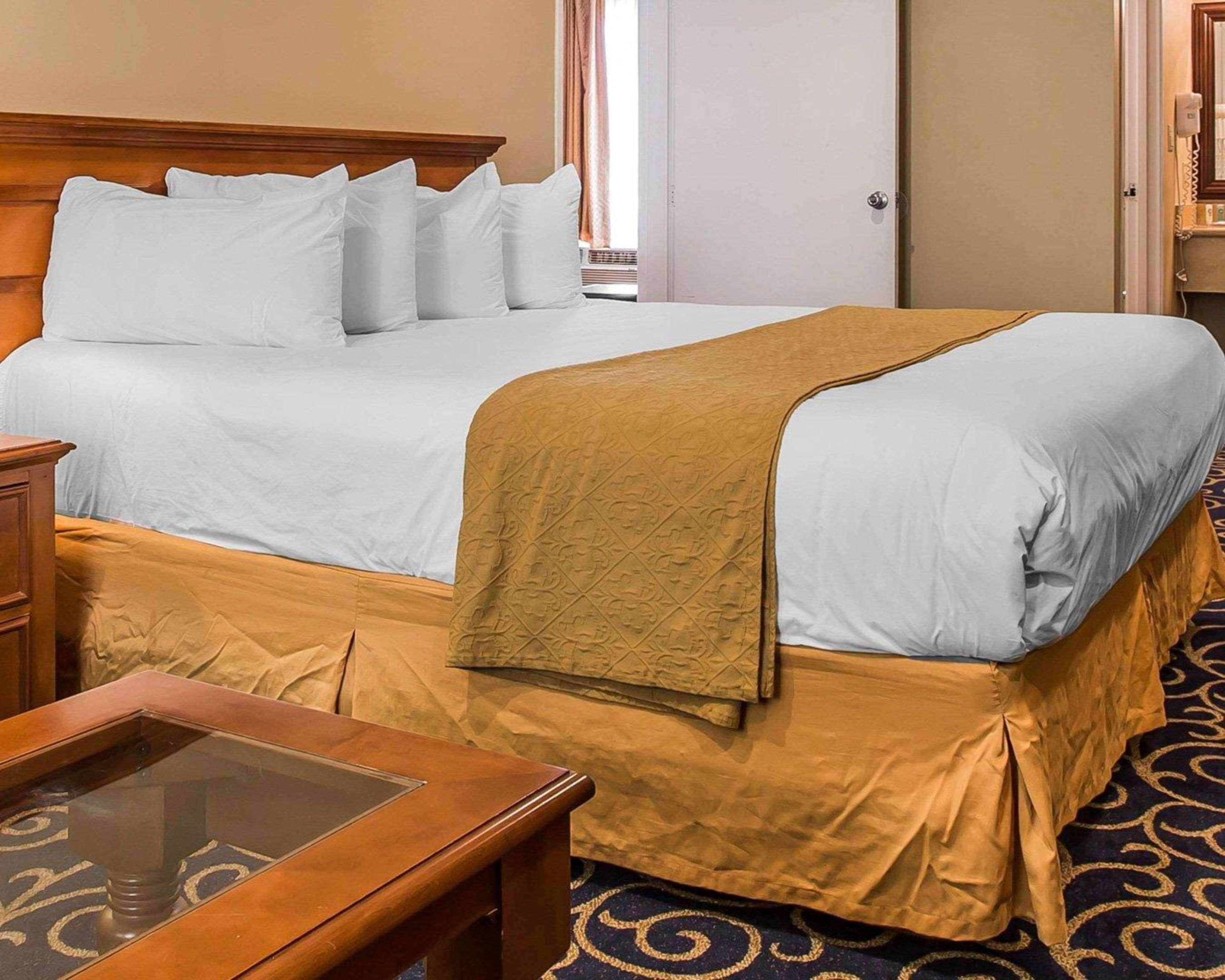 Quality Inn Long Beach - Signal Hill Buitenkant foto