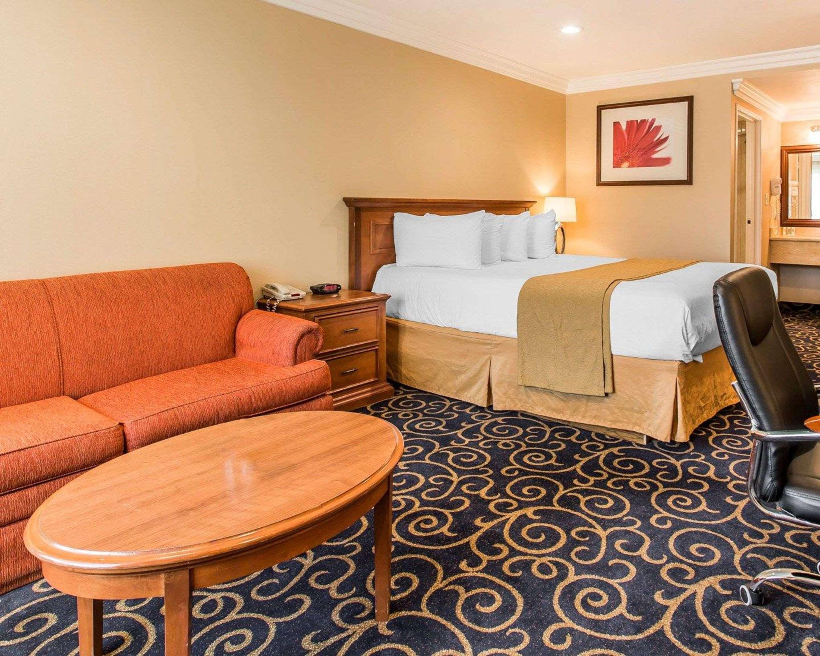 Quality Inn Long Beach - Signal Hill Buitenkant foto