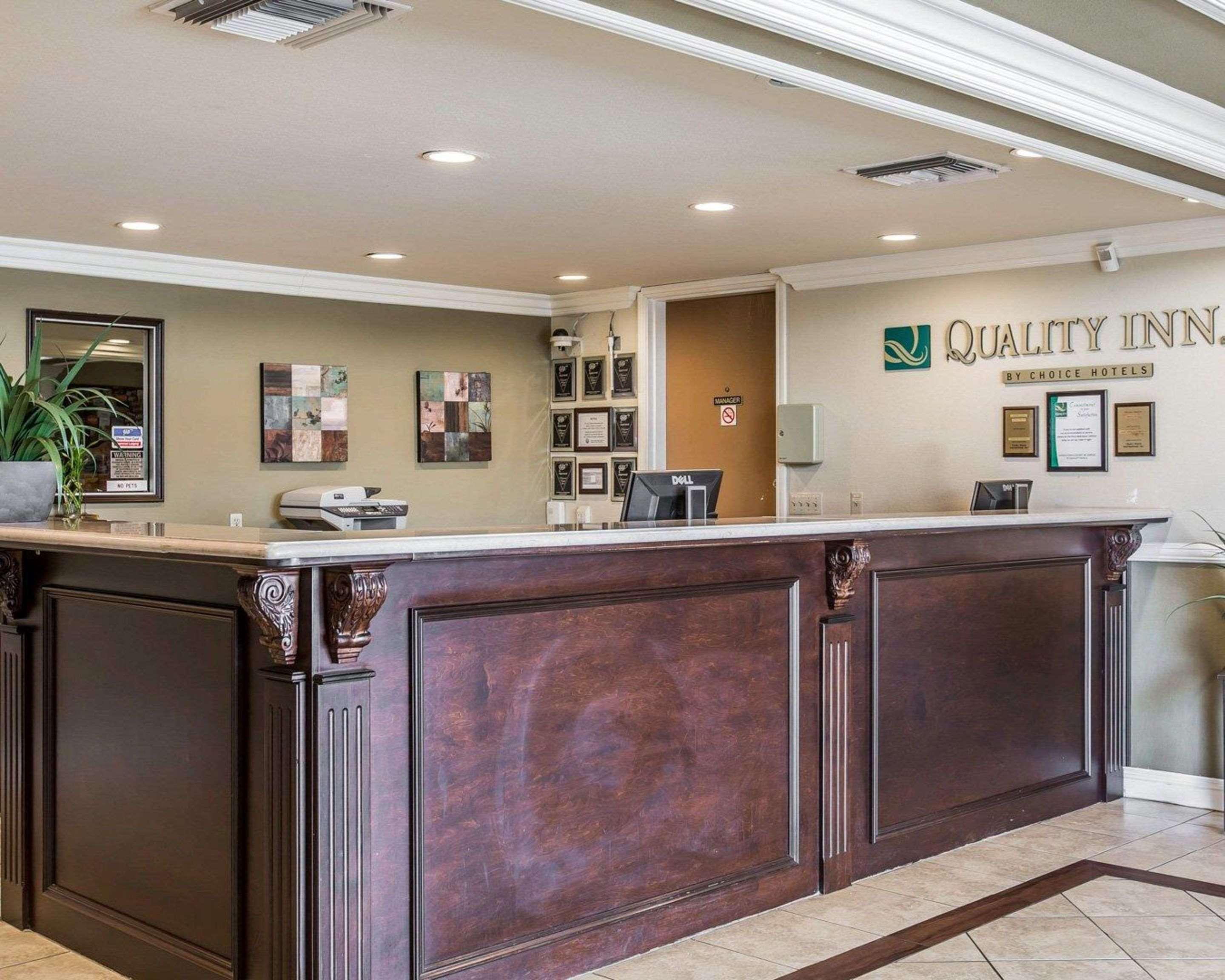 Quality Inn Long Beach - Signal Hill Buitenkant foto